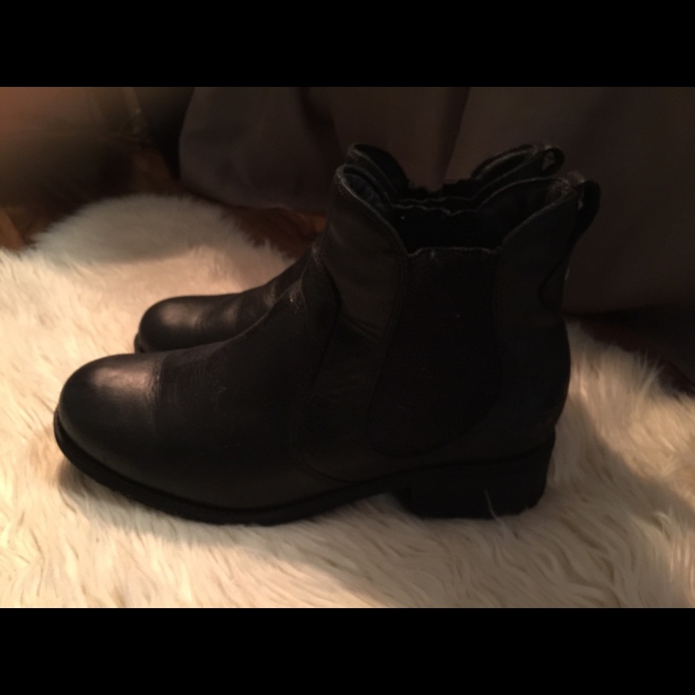 Ugg Bonham bootie